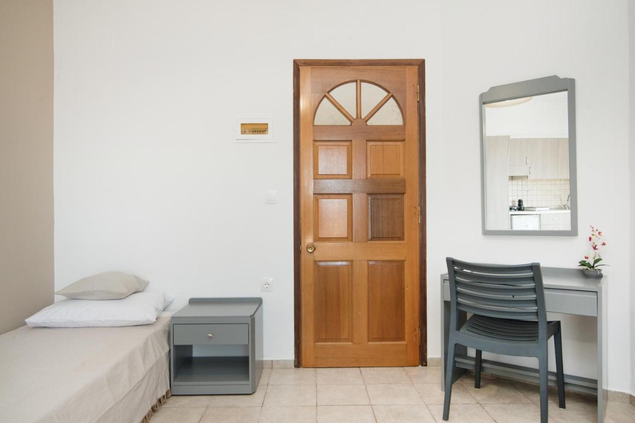 Kristina Stelios Apartment Platanias  Ngoại thất bức ảnh